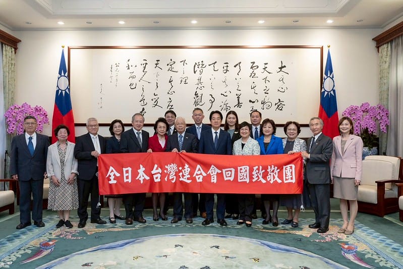 賴清德接見「全日本台灣連合會回國致敬團」。 圖：總統府提供