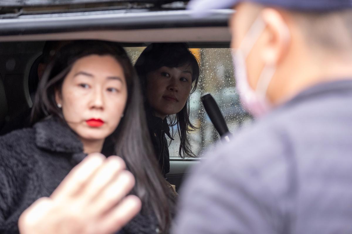 紐約州州長幕僚孫雯被指控為中國特工，聯邦法院已開始審理相關案件。 圖：翻攝自 X @nypost