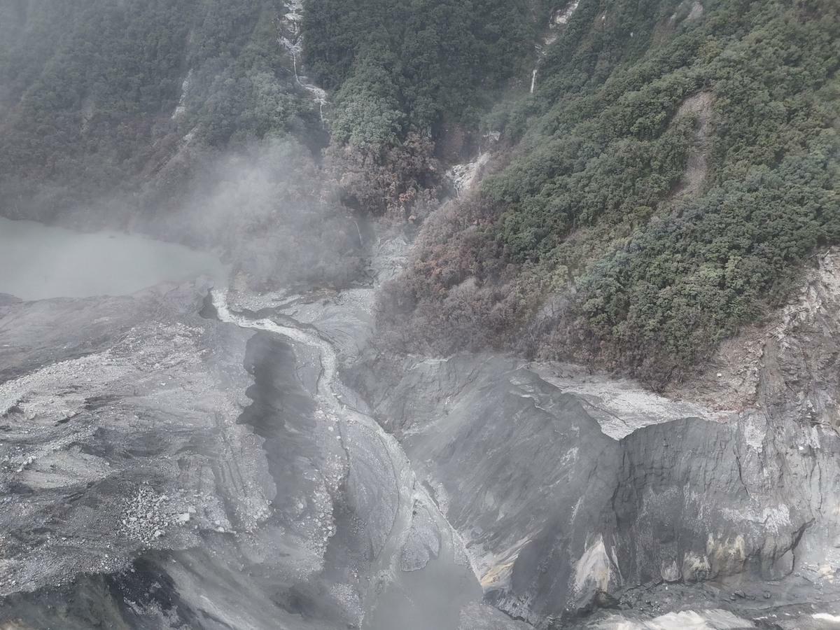 11月14日馬太鞍溪堰塞湖最新空拍照。 圖：林業保育分署花蓮分署/提供