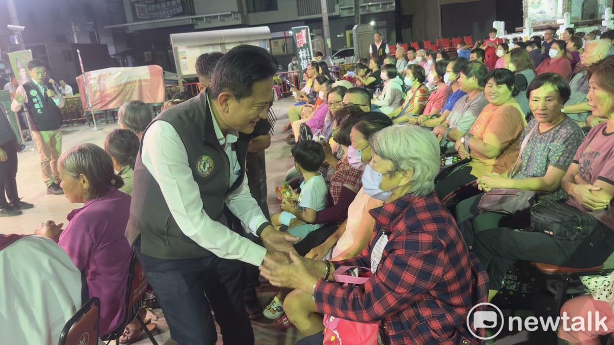台南市長參選人林俊憲強調，市民的支持是靠行動與政策一步步爭取而來。因此，他將以更扎實、也更真誠的基層行腳作為第二波選戰起點，從市民的日常生活出發，以最務實的政見、最接地氣的行動，向市民呈現一個更進步、福利更好、更有希望的台南藍圖。 圖：林俊憲服務處/提供