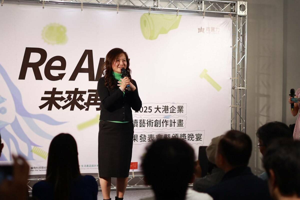 新願藝術執行長王家荺表示，青藝力不僅支持青年創作，也讓企業看見永續材料將帶給企業品牌不同的新氣象與價值。 圖：孫家銘翻攝