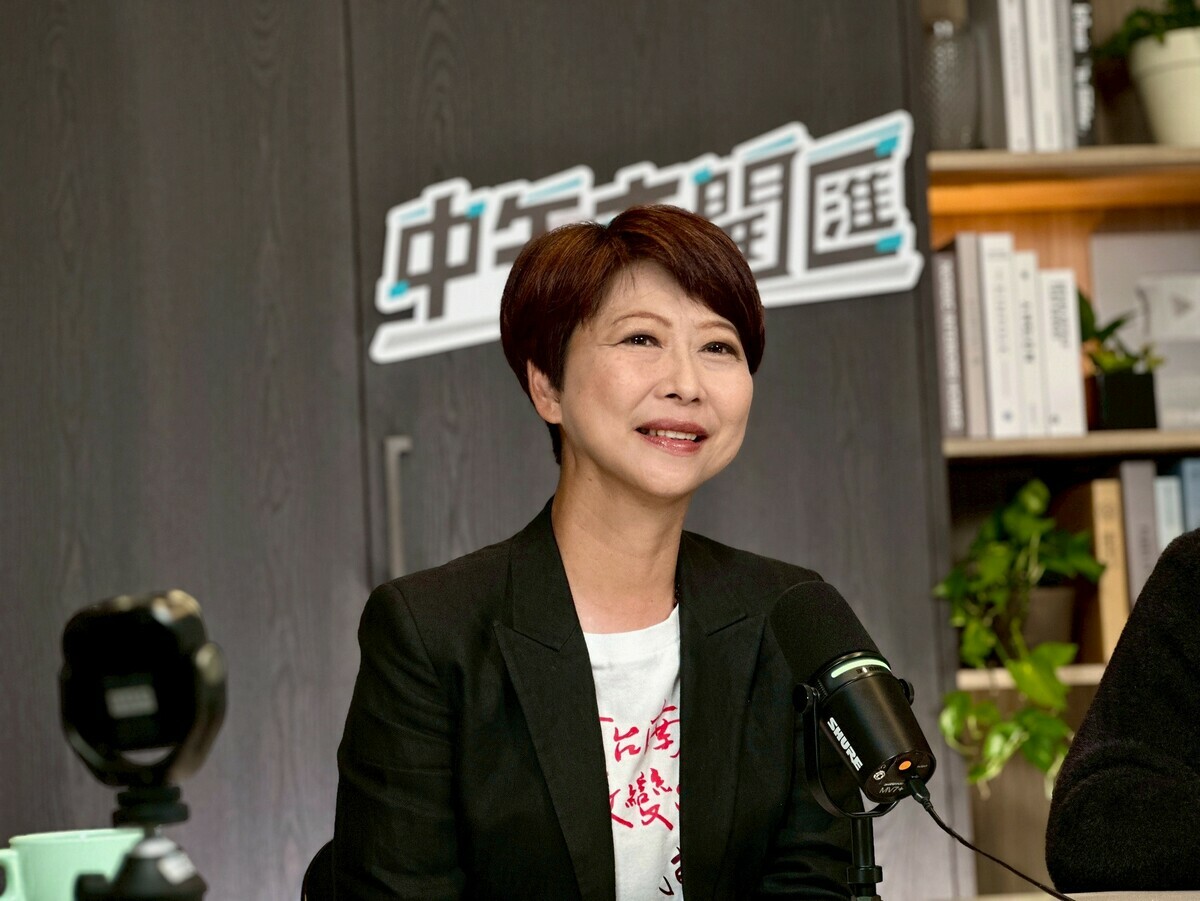 民進黨立委陳亭妃今日透露內參民調，自己贏謝龍介30%以上，趨勢沒有改變。 圖：CNEWS匯流新聞網提供