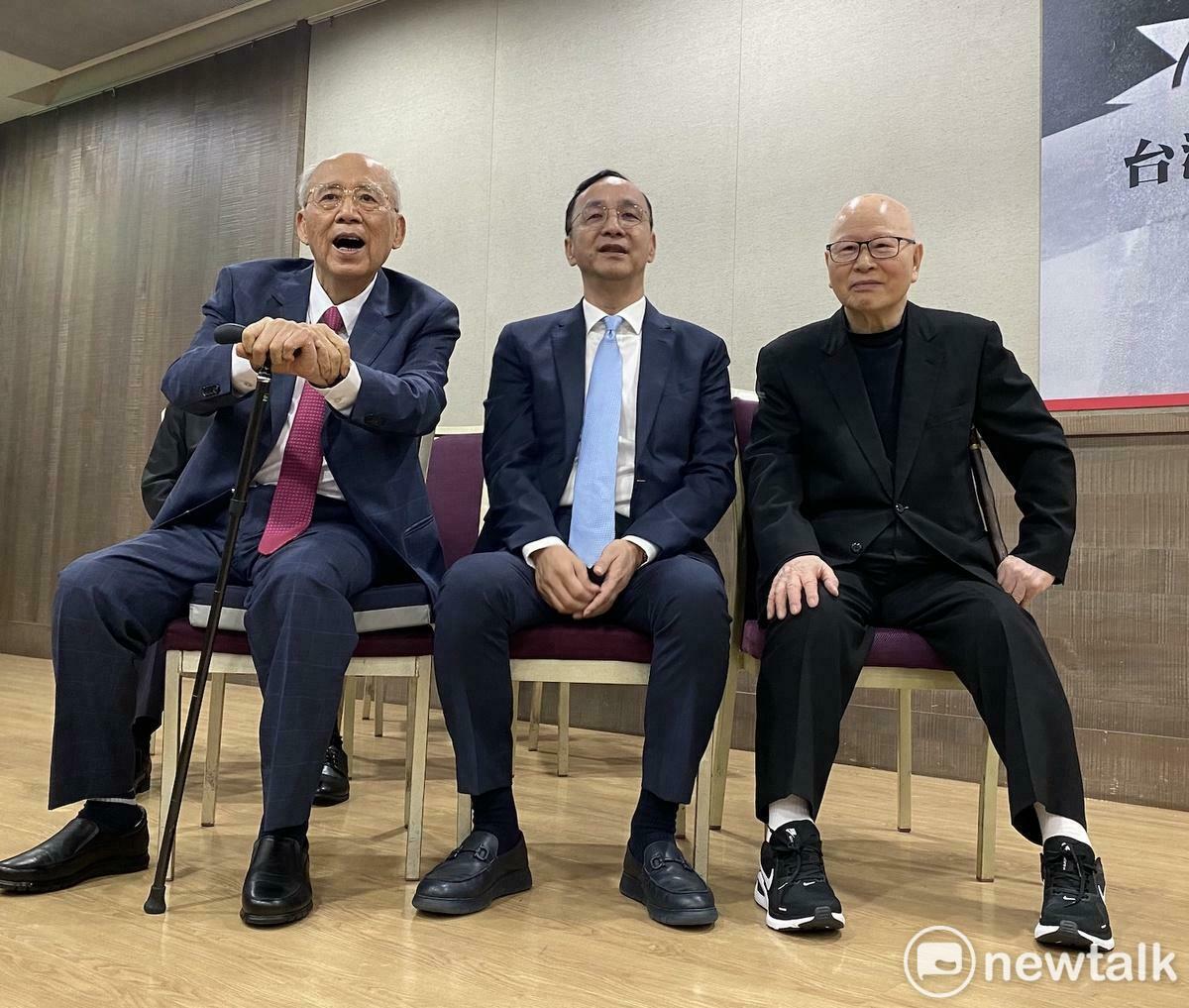 歷任桃園縣長吳伯雄、朱立倫、許信良。 圖：林朝億/攝