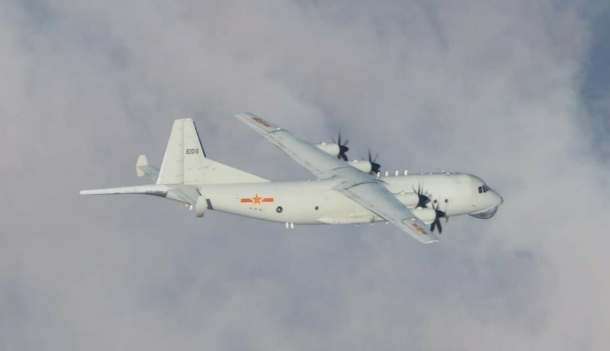 台灣追蹤到中國軍用飛機和海軍艦艇。 圖：翻攝自Ｘ／@TaiwanNewsEN