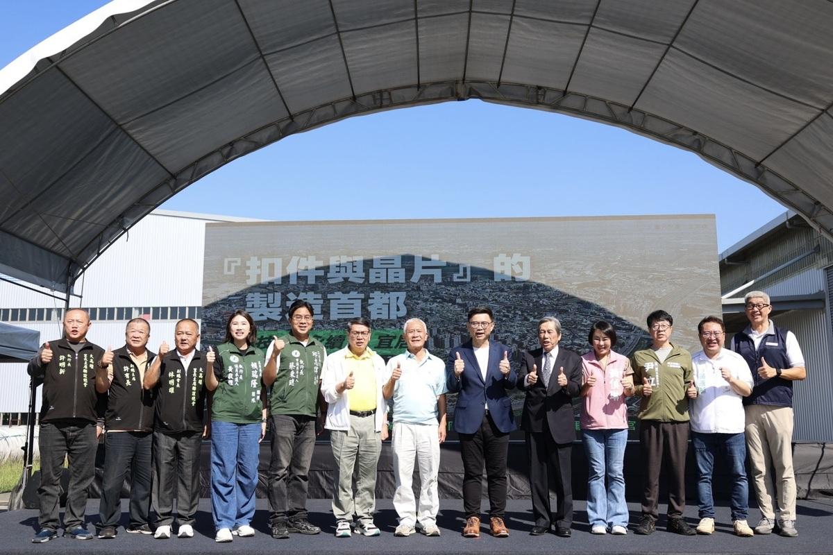 市議員、議員參選人及大高雄里長聯誼會副總主席皆出席「北高雄大願景」記者會力挺。 圖：賴瑞隆辦公室/提供