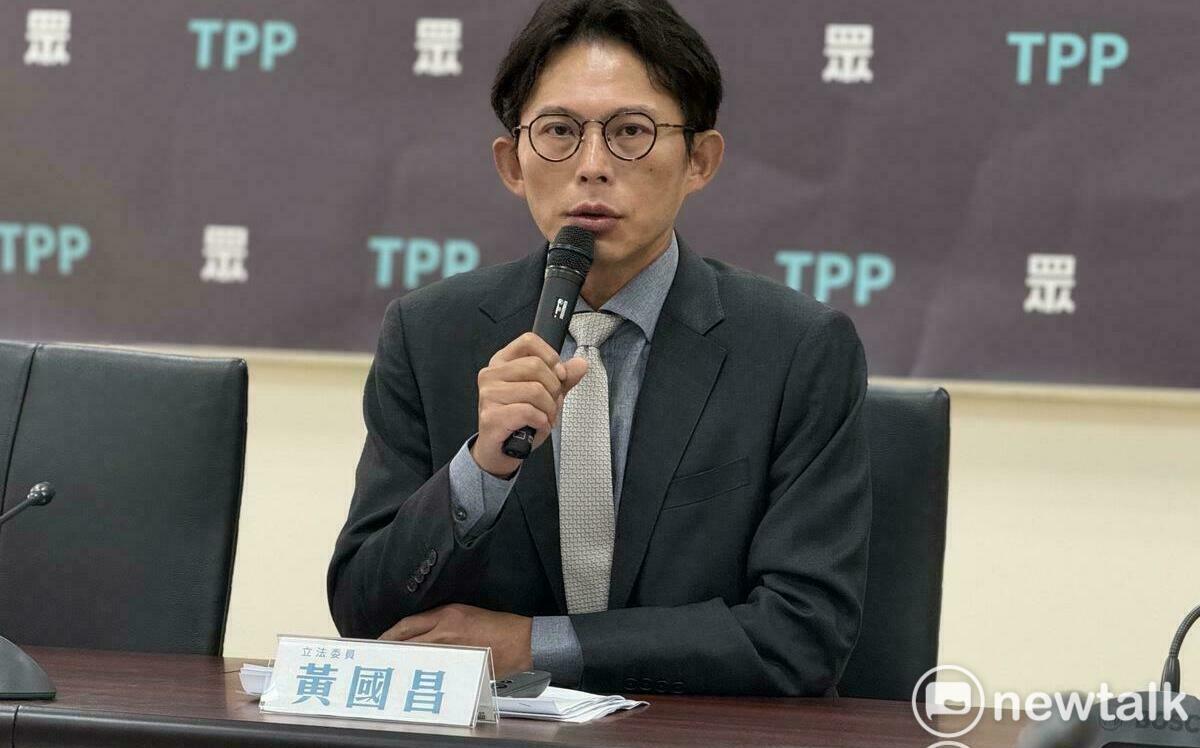 迷你足協詐千萬補助 黃國昌轟：運動部至今只討回2萬