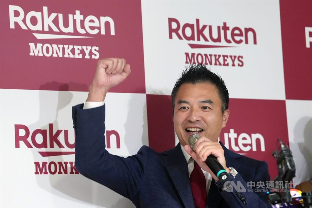 樂天桃猿24日在中華職棒聯盟舉行記者會，宣布任命日職東北樂天金鷲社長森井誠之（圖）暫代執行長。中央社記者徐肇昌攝　114年11月24日