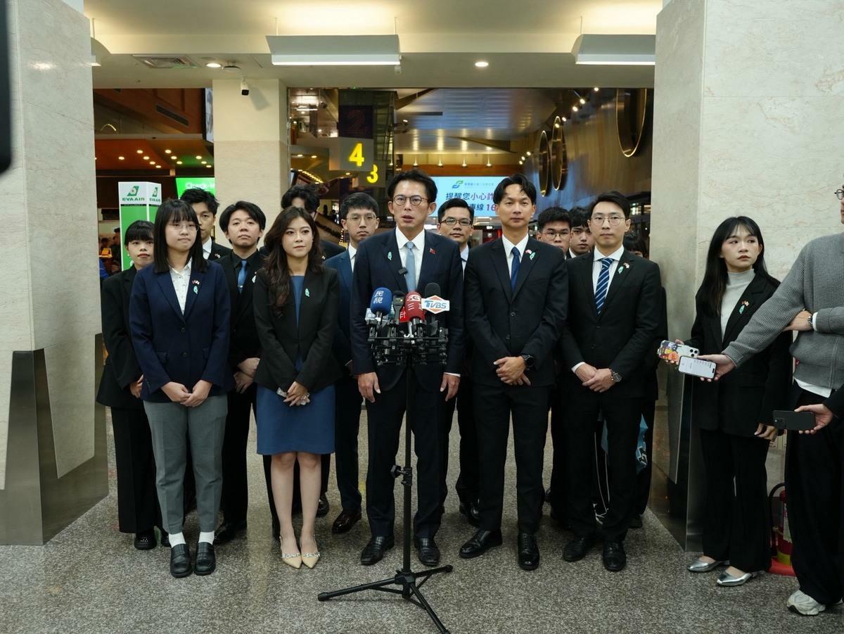 民眾黨主席黃國昌率青年團訪日。 圖：民眾黨提供