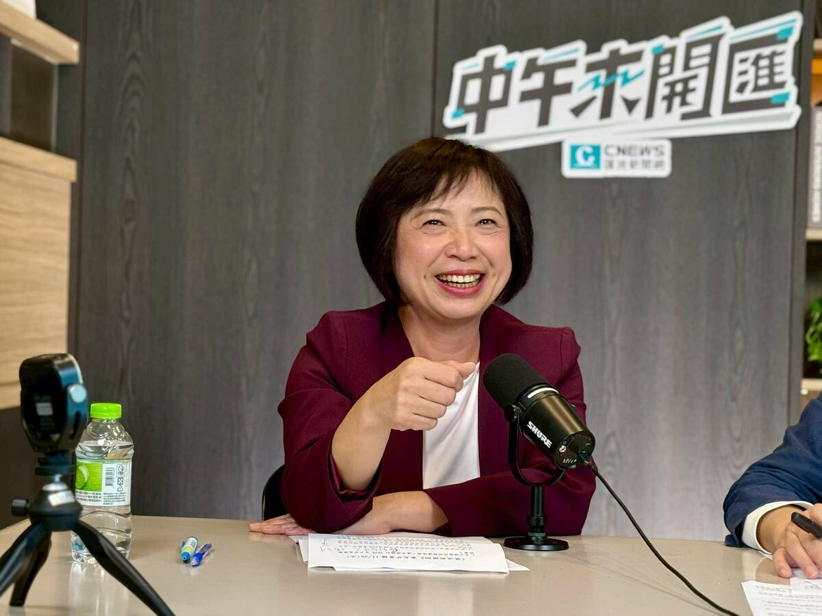 何欣純今日接受《CNEWS匯流新聞網》政論節目《中午來開匯》主持人黃光芹專訪。 圖：CNEWS匯流新聞網提供