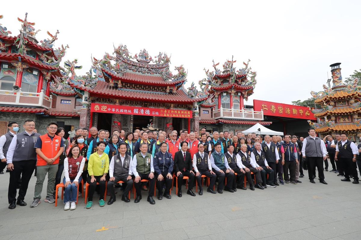 賴清德赴歸仁仁壽宮參加揭匾暨仁壽館文物保存館揭牌。 圖：台南市政府提供