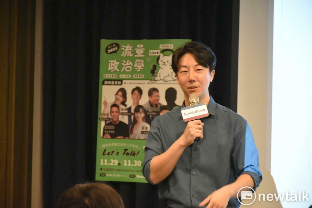 吳崢與大學生面對面分享選戰經驗。 圖：孫家銘攝