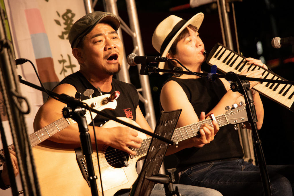 實驗樂團「鬥鬧熱走唱隊」演出。 圖：陳文成基金會提供