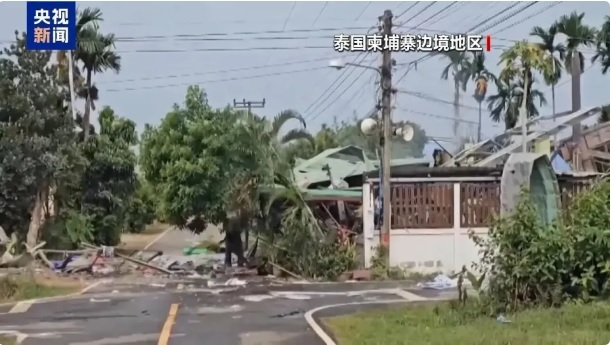泰柬邊境地區近期再次爆發武裝衝突，雙方相互指控對方率先開火，兩國的衝突情緒也不斷升溫。圖為泰柬邊境示意圖。 圖：翻攝自 騰訊網 直新聞