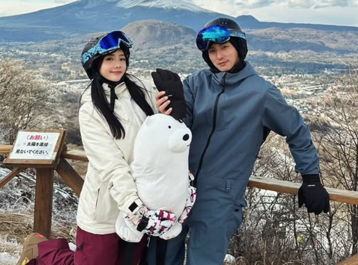 小煜及言言在2020年結婚，雙方育有兩子。 圖：翻攝自小煜IG