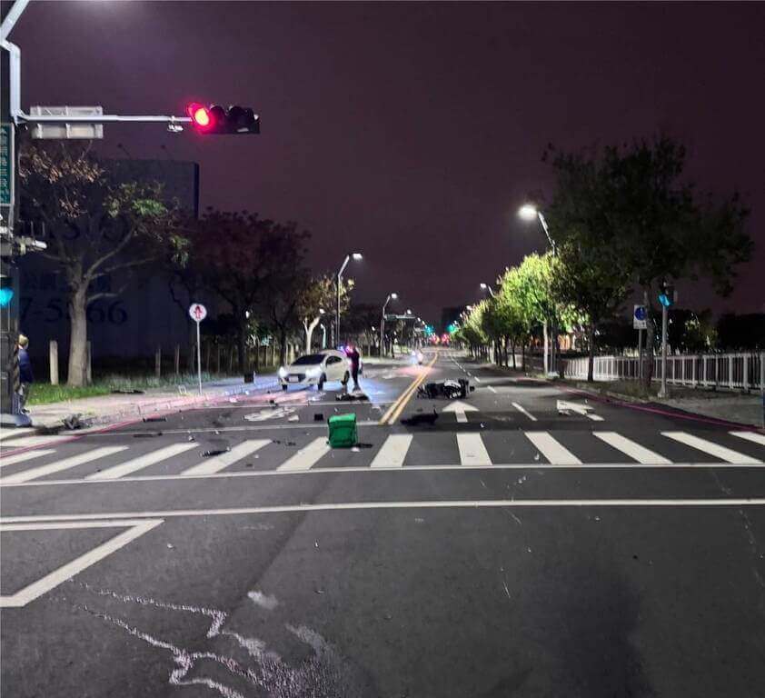 23歲吳姓男子3月8日凌晨無照酒後開車，行經台中市西屯區一處路口時，撞死騎機車擔任外送員的大四生。（翻攝照片）
