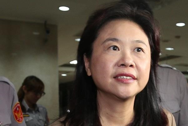 台北地檢署偵辦「樂陞案」，針對前獨立董事陳文茜、尹啟銘、李永萍等3人被控涉嫌背信等部分，今(11)天做出不起訴處分。圖為財產曾遭扣押的李永萍。 圖：中央社資料照片