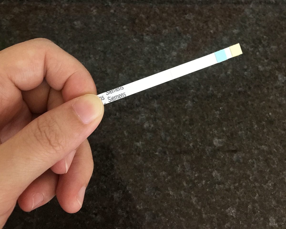 新北有電子公司要求女性員工請生理假須驗試紙，若沒有驗試紙就必須請特休或事假，遭新北市府以違反性別工作平等法加重裁罰十萬元。 圖：新北市勞工局/提供