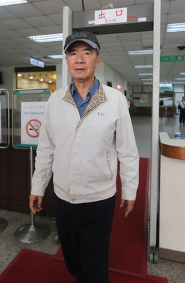 陳哲男羈押期間折抵後，原預計2021年7月坐牢期滿。雖然陳哲男僅服約一半刑期，但法務部上週五以其「符合假釋申請規定」，「表現良好」，核准假釋。 圖：中央社/檔案照片