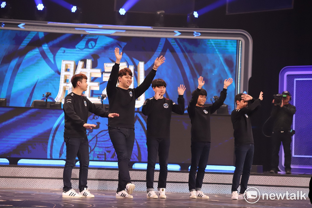 今（12）日LZ打了一場目前小組賽最艱辛的對決，最終險勝越南戰隊GAM。 圖：蔡幸秀/攝