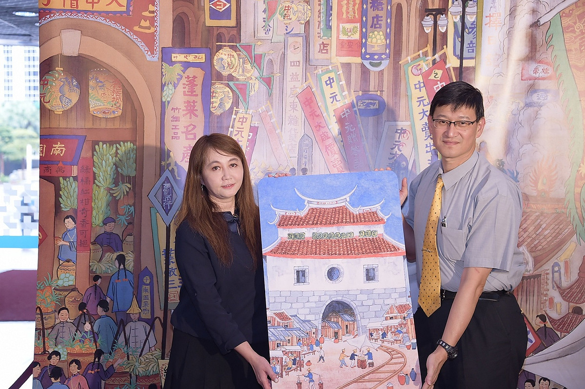 台北市觀光傳播局與悠遊卡公司合作，預計於10月下旬推出以郭雪湖畫作「昔日西門情景」設計的悠遊卡。 圖：台北市政府提供