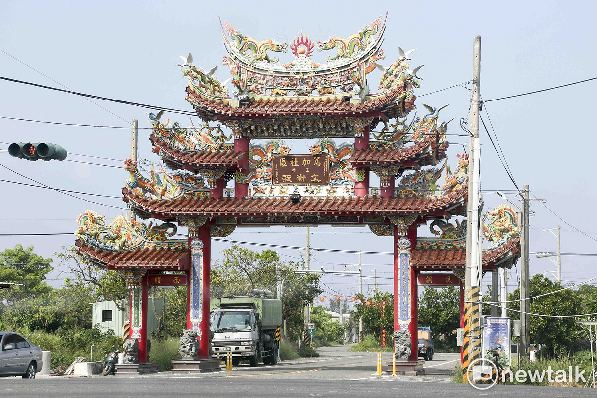 篤加社區牌數 圖：張大魯/攝