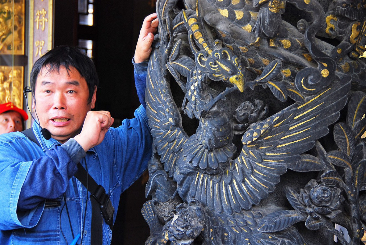 國寶級職人剪粘交趾陶立面裝飾工藝師陳世仁 圖：台北市政府觀傳局/提供