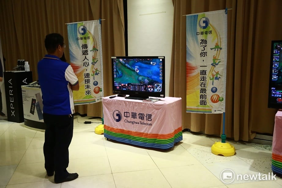 中華電信MOD今日也到現場支援。 圖：朱泓任/攝