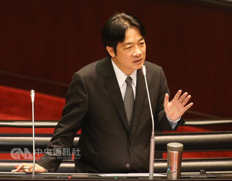 行政院人士15日表示，醫師出身的行政院長賴清德，有感於長庚醫院日前發生的亂象，希望在醫療法中限縮醫療財團法人董事長的權力，讓醫院的擁有權跟管理權分離。資料照片。 圖 : 中央社