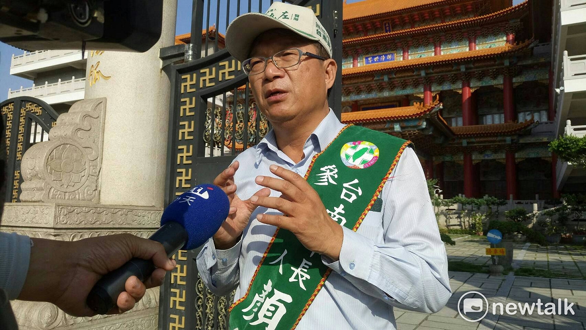 台南市長參選人顏純左表示，有參選人陣營請網軍在臉書上攻擊，分化他與行政院長賴清德的關係。 圖 : 黃博郎/攝