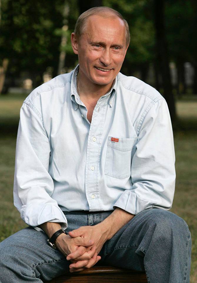 俄羅斯總統普亭10月7日才過65歲大壽，當初是由喜尼耶．薩布恰克父親牽線，步入政壇。 圖：翻攝普亭臉書
