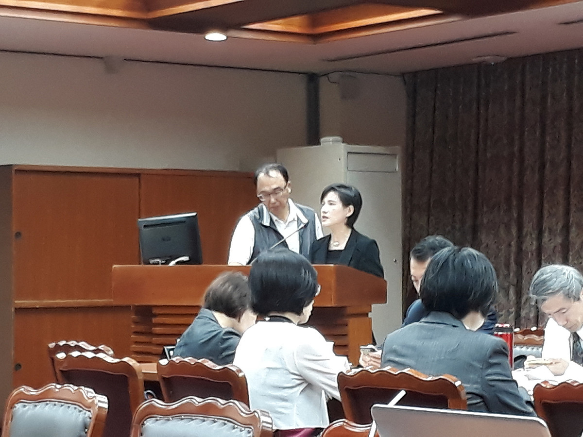 俞大維故居案，文化部與北市文化局互槓。文化部長鄭麗君今天在立法院呼籲台北市先完成市定古蹟程序，再提報國定古蹟。 圖:陳香蘭／攝