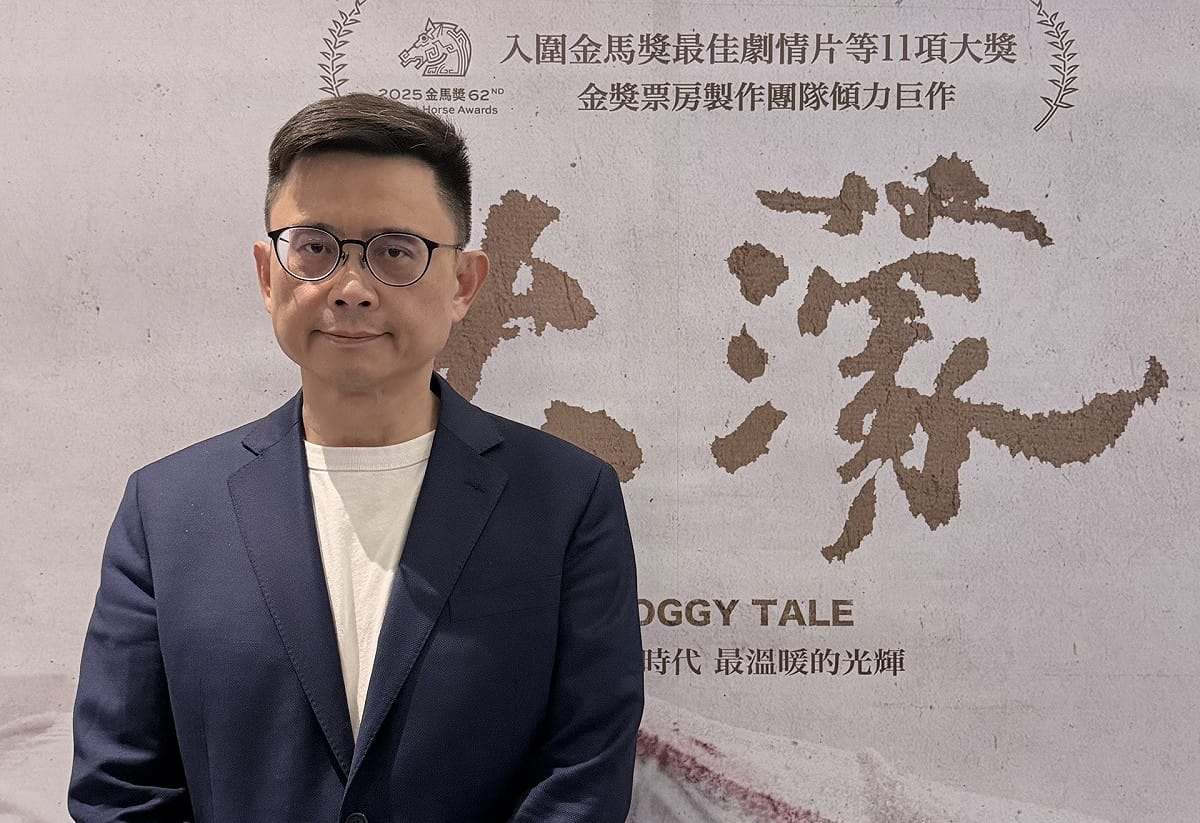 賴瑞隆日前包場電影《大濛》，回望威權年代，思考民主、人權與自由得來不易。 圖：賴瑞隆辦公室/提供