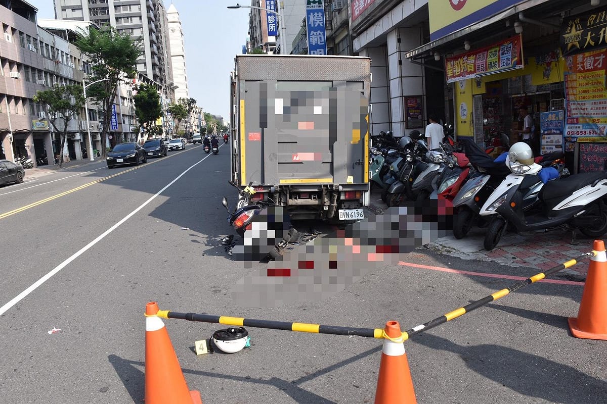 高市警局巡佐執行勤務時發生交通事故身亡。