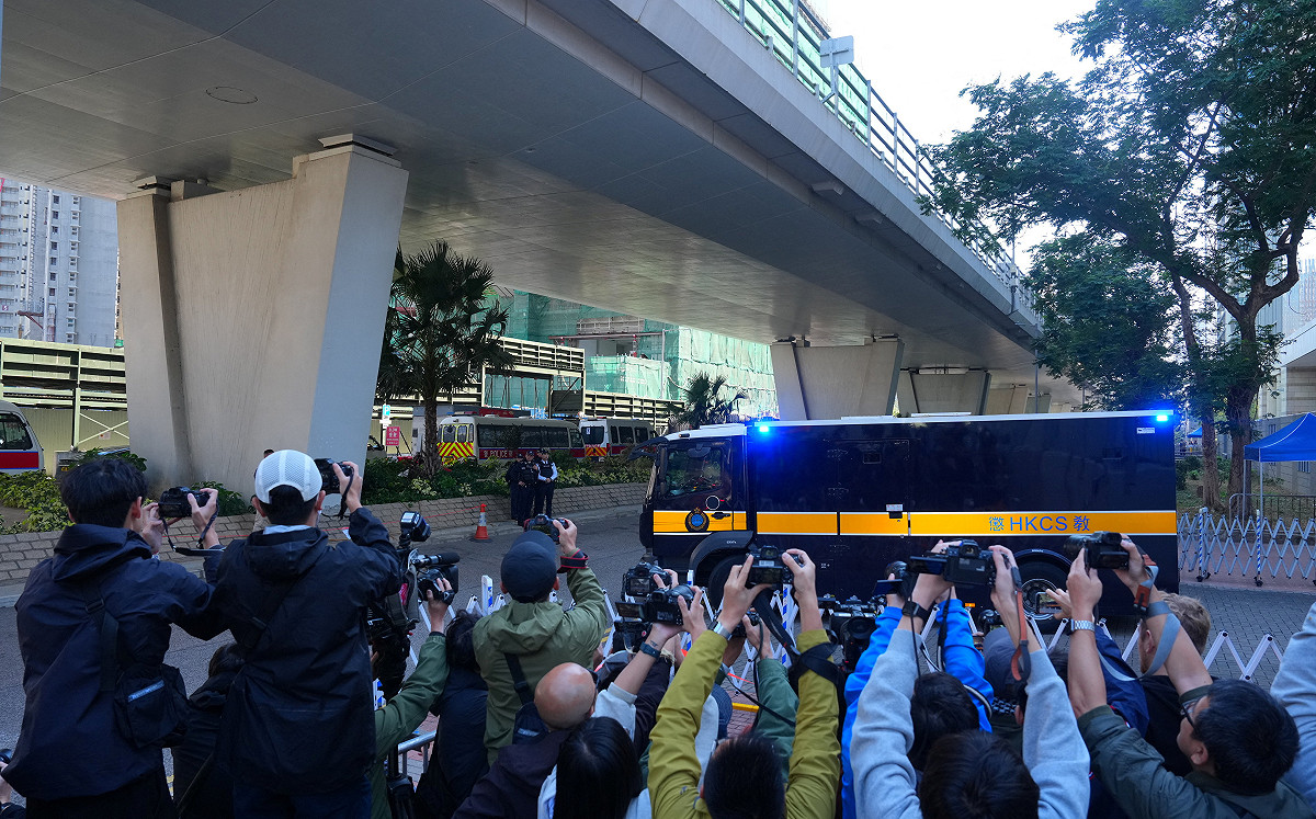 黎智英三罪量刑差距大 78歲傳媒巨擘最輕10年、最重或終身