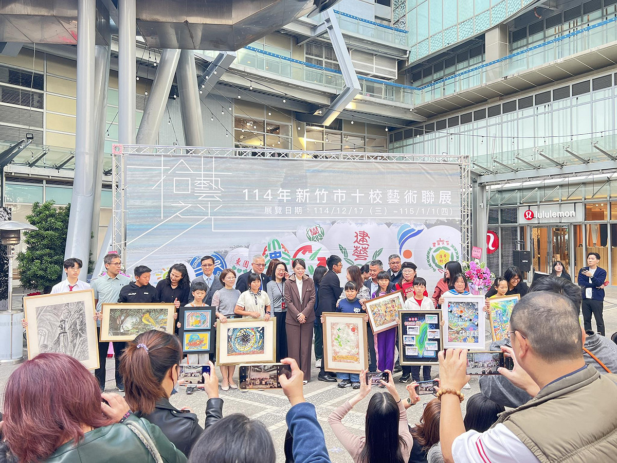 二審宣判後高虹安出席首個公開活動。 圖：翻攝自新竹市議員徐美惠臉書