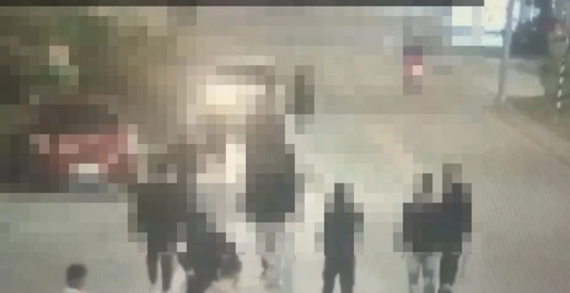 桃園2名男子聚眾相約公園談判，過程中一男子遭砍傷。 圖：警方提供