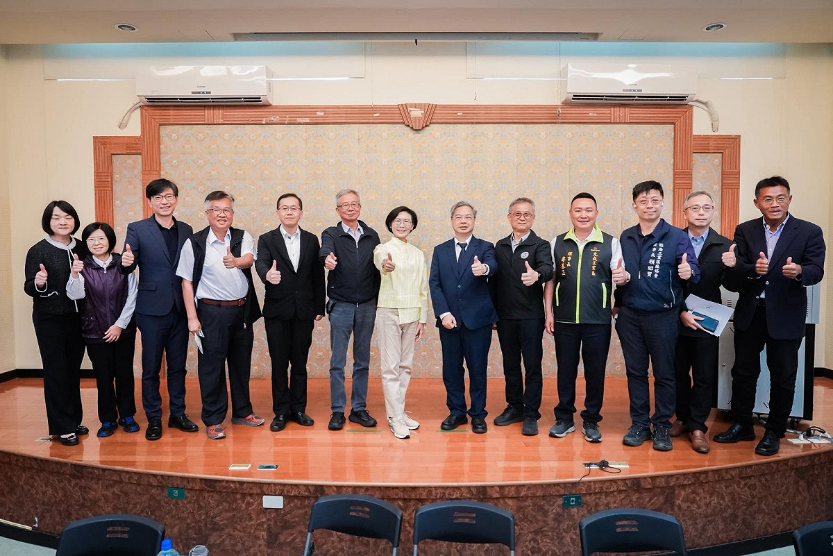 中央部會、市府局處及園區廠協會代表到場。 圖：林岱樺辦公室/提供