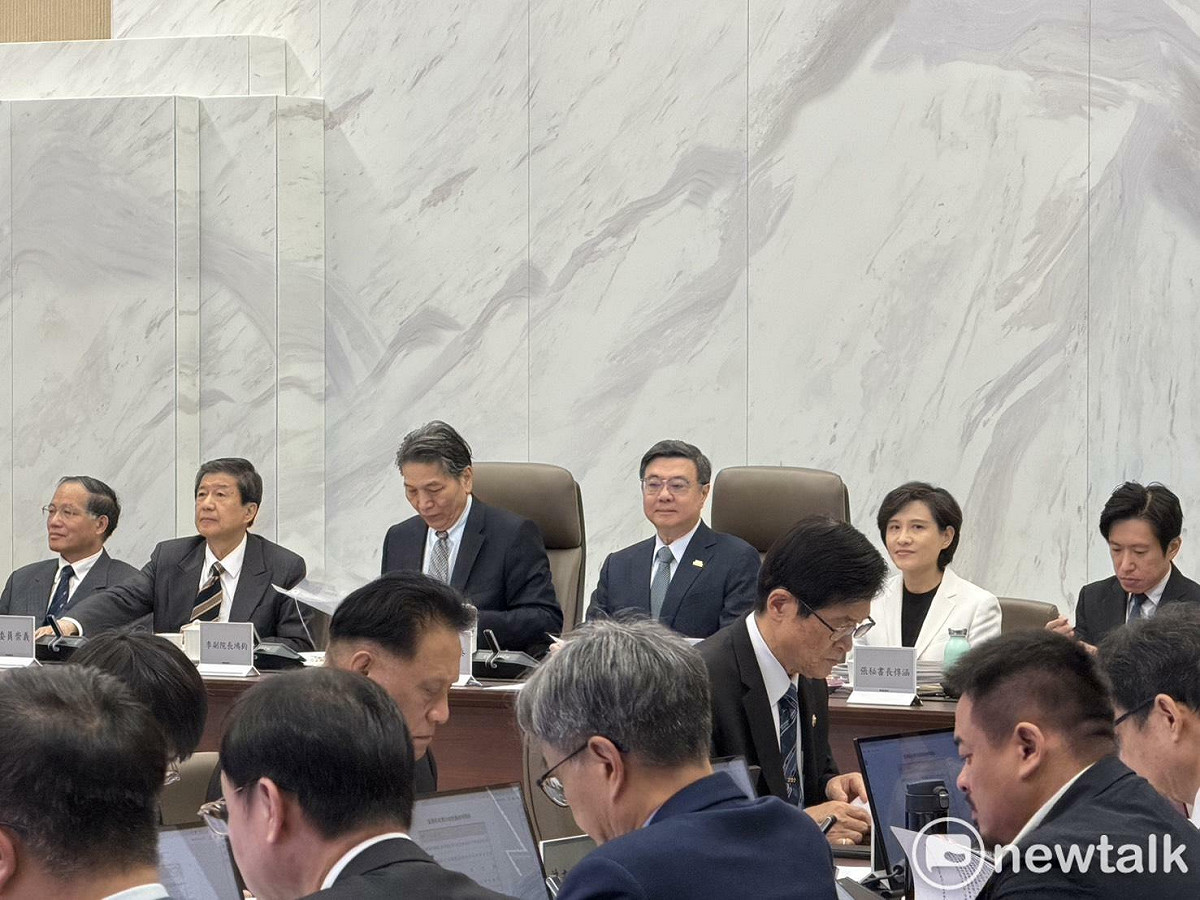 卓榮泰說，行政院若照《財劃法》編訂，就會產生一個違法的預算案，那就是一個違法的行政院。 圖：高逸帆／攝