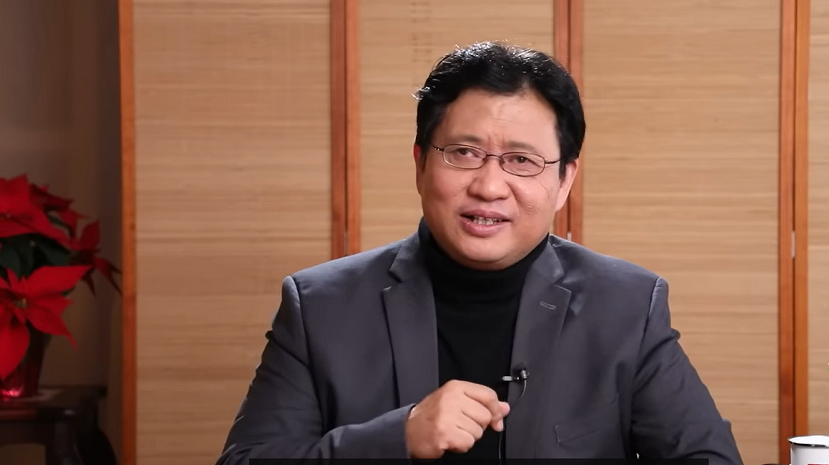 江峰引路透曝Meta成中國詐騙幫兇，從殺豬盤到芬太尼逼川普下令反制行動 圖：翻攝自「江峰時刻」YT