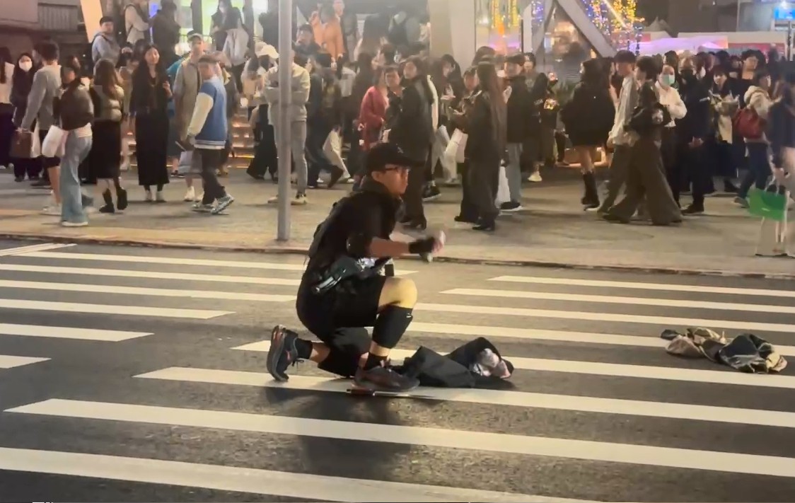 台北市隨機攻擊案件的27兇嫌張文網傳為陸配第二代，對此陸委會出面澄清此為不實訊息。 圖：翻攝畫面