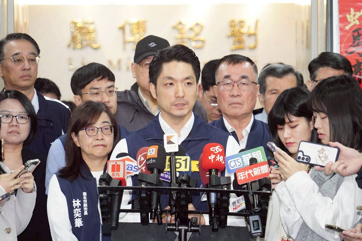 台北市長蔣萬安今（22）日下午宣布，預計在12月26日於北捷市府站、市府轉運站進行高強度演練，未來擬以發送細胞簡訊方向規劃，將依程序報請中央核可。（資料照片） 圖：台北市政府 / 提供