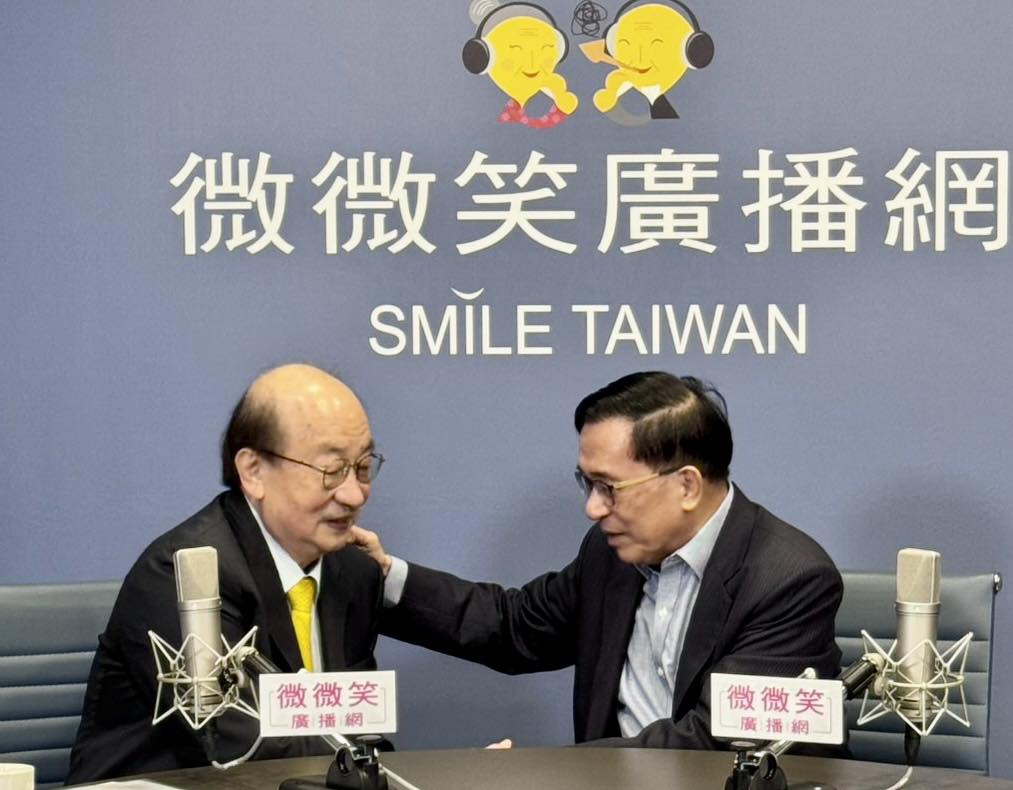 民進黨立院黨團總召柯建銘21日接受前總統陳水扁節目《有夢上水》第260集專訪。 圖：翻攝「臉書」陳水扁新勇哥物語粉絲專頁