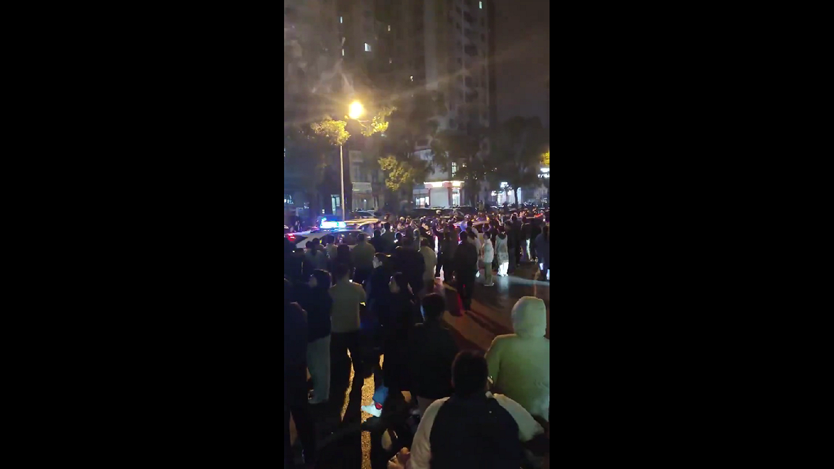 中國湖南長沙近日爆發一起大規模外送員抗議事件。 圖:翻攝自影片