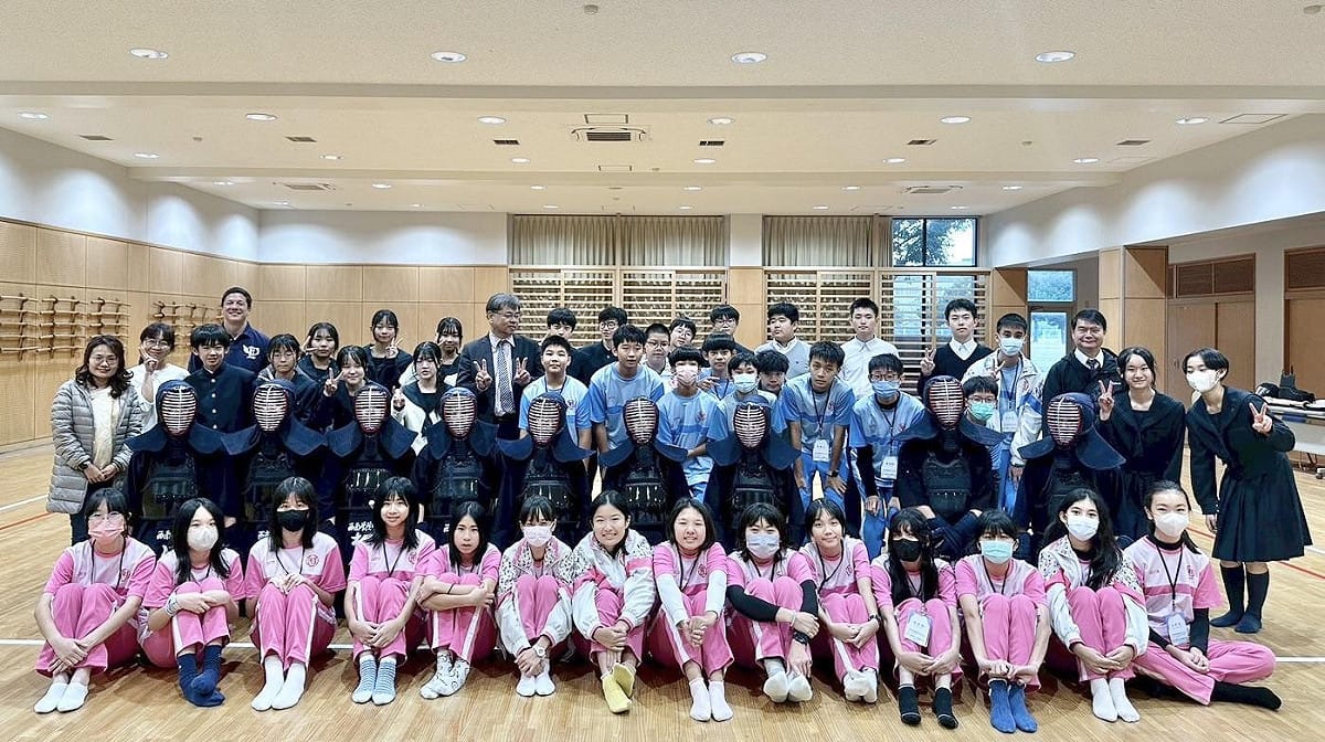 高市三民國中學生出訪日本福岡進行教育交流。 圖：高雄市教育局/提供