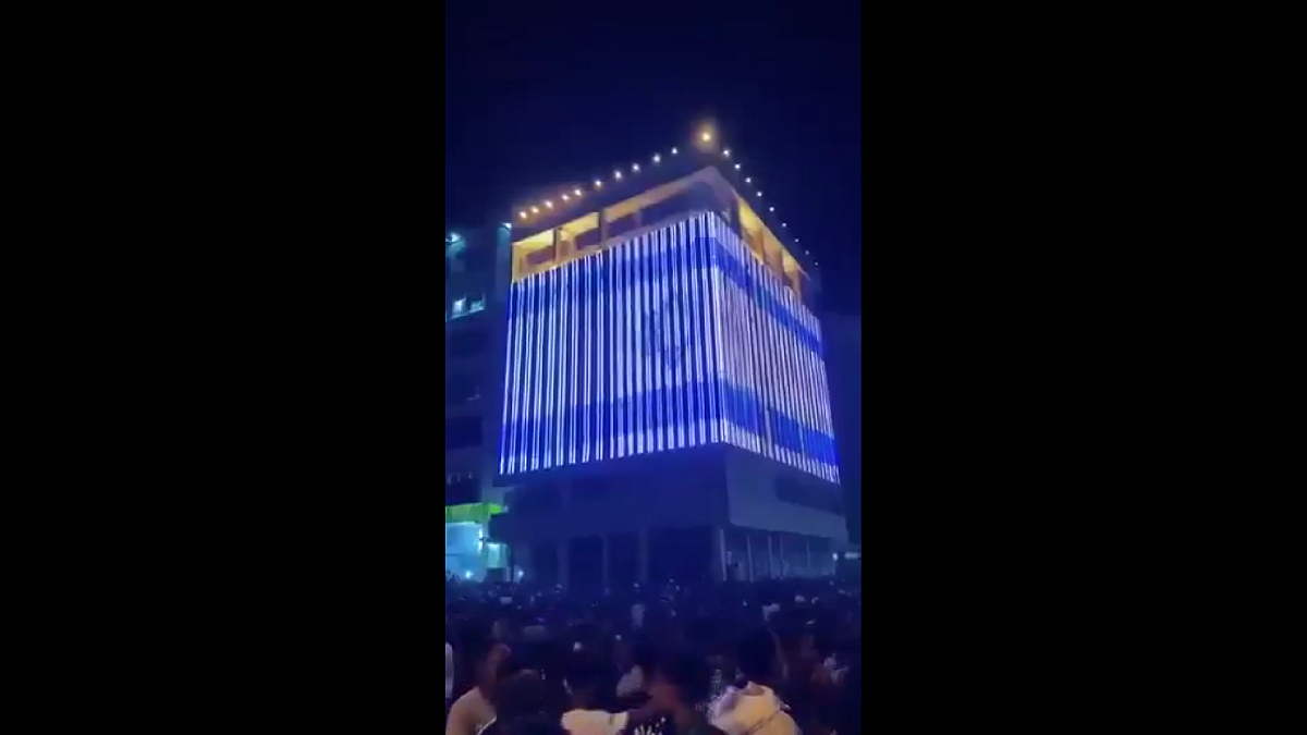 大量索馬利蘭民眾通宵歡慶與以色列建交。 圖:翻攝自影片