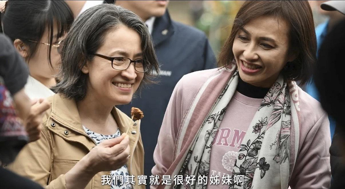 邱議瑩(右)與蕭美琴(左)是好姐妹。 圖：邱議瑩辦公室/提供
