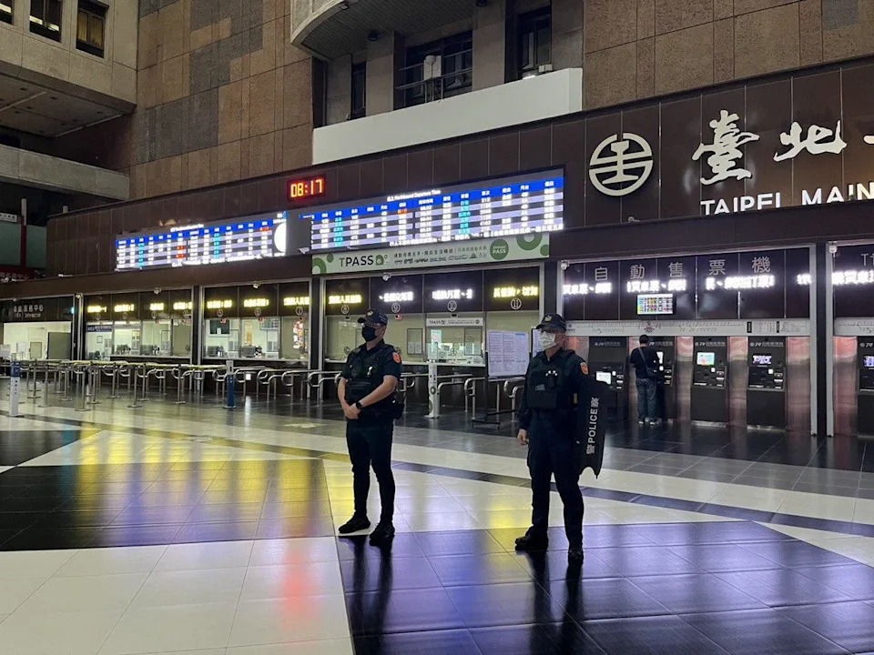 因應跨年晚會及元旦升旗典禮等活動，鐵警局宣布，將持續強化台鐵、高鐵等車站的維安。 圖：警方提供