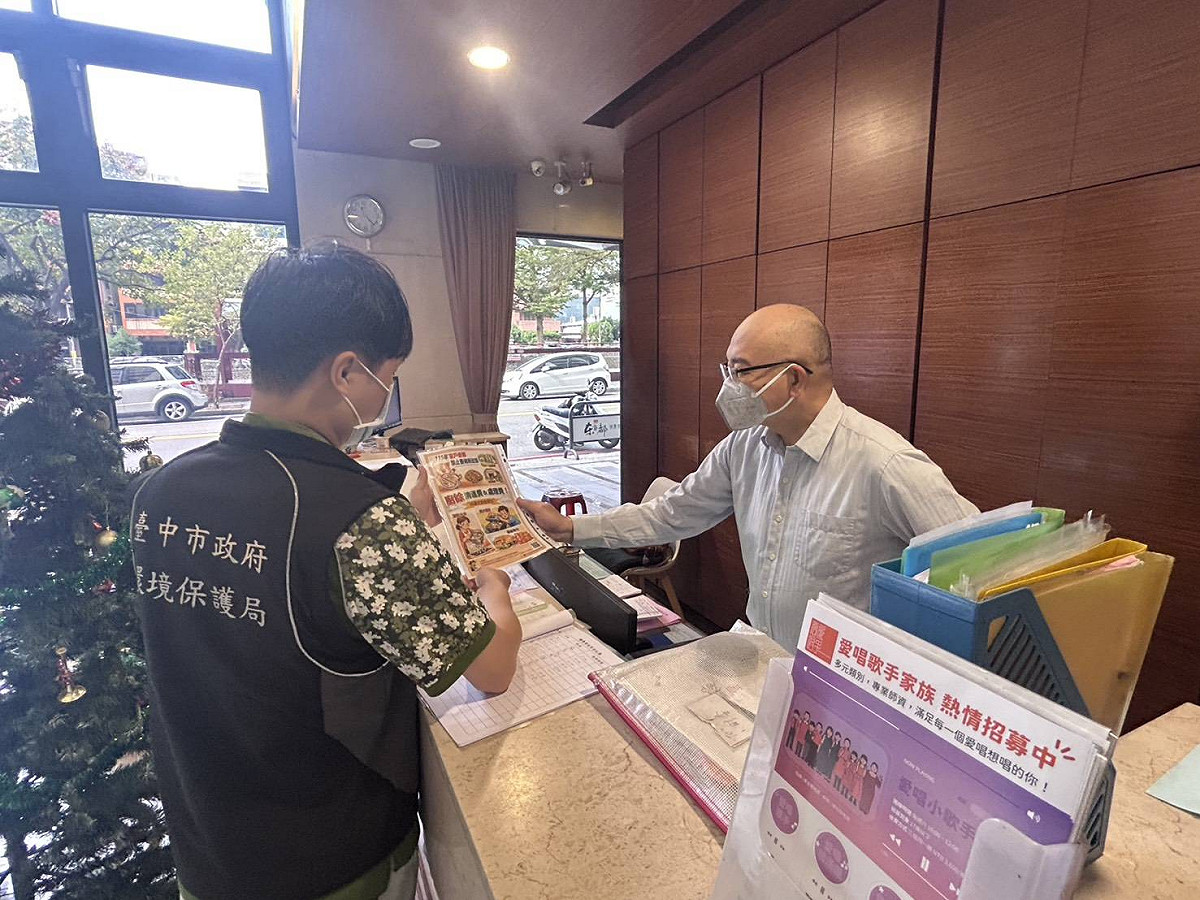 台中市環保局向各社區管委會宣導廚餘處理政策。 圖：台中市政府/提供