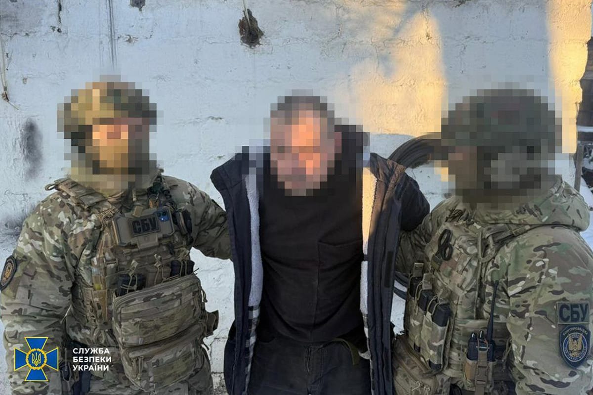 俄軍情報合作者遭逮捕。 圖：翻攝自 X《NSTRIKE》