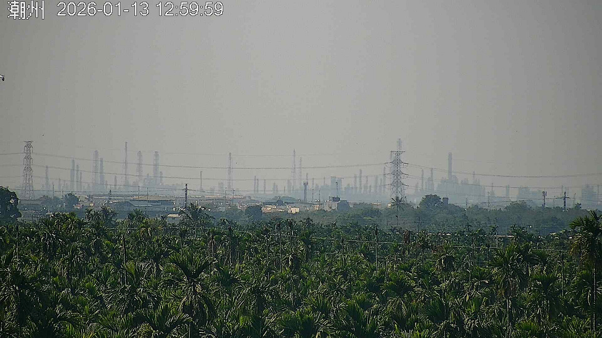 環境部研判境外污染物將於午後移入，影響全台空品，多為普通至橘色提醒等級。 圖：取自空氣品質監測網